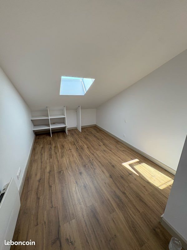 Appartement à louer, 65m², Lusignan