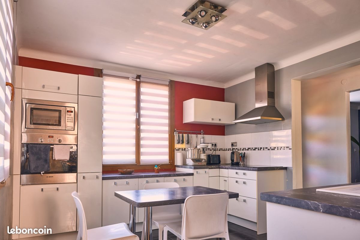 Maison à vendre, 115m², Saint-Jeoire-Prieuré