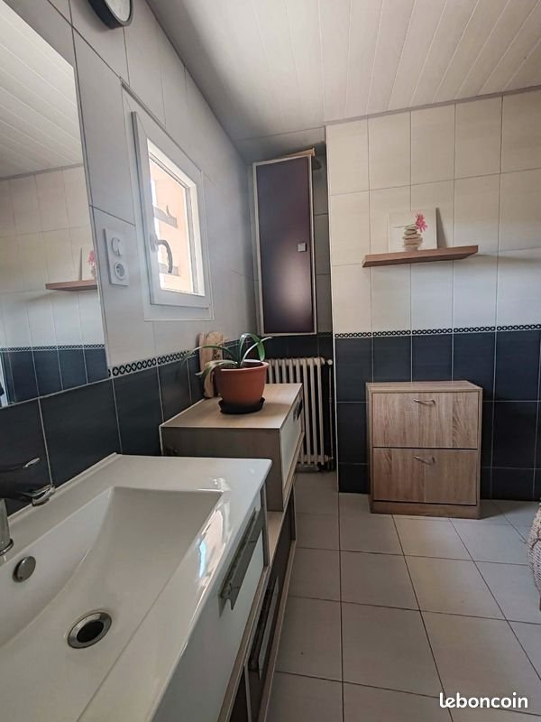 Maison à vendre, 101m², Bobital