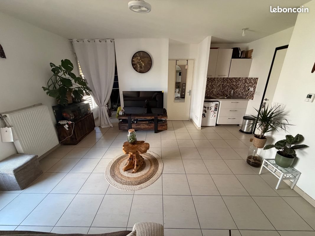 Appartement à louer, 34m², Lyon 8ème