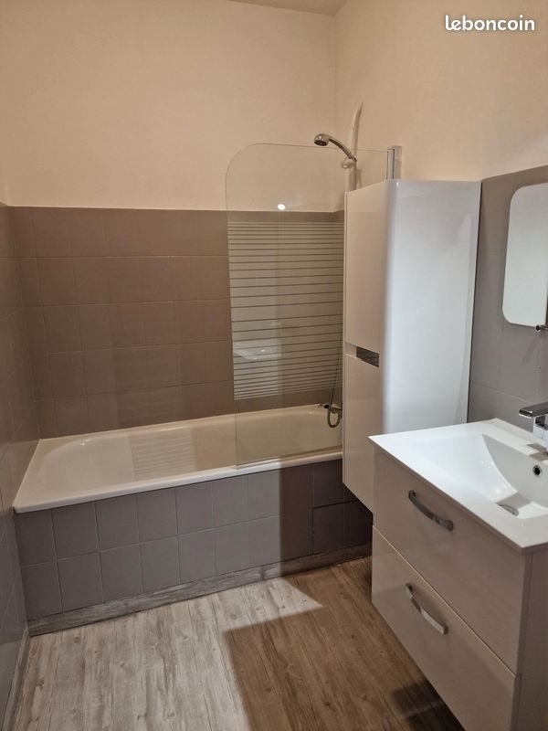 Appartement à louer, 45m², Decazeville