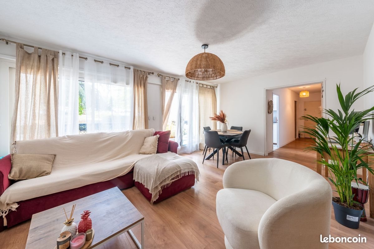 Appartement à vendre, 82m², Le Coudray-Montceaux