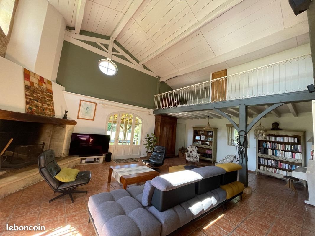 Maison à vendre, 232m², Saint-Laurent-Médoc