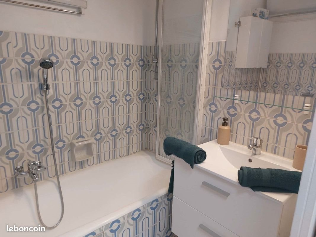 Appartement à louer, 25m², Villeneuve-Loubet