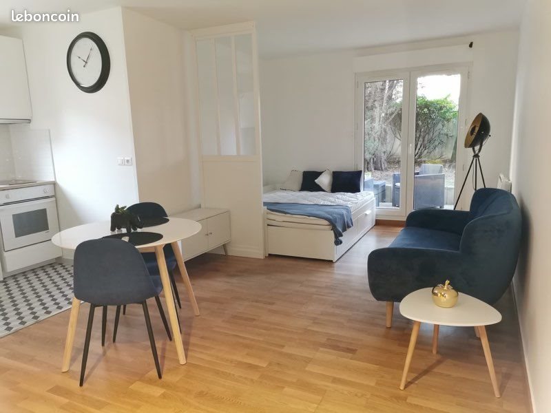 Appartement à louer, 29m², Courbevoie