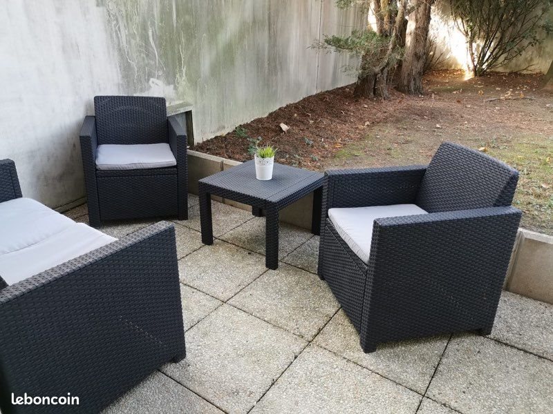 Appartement à louer, 29m², Courbevoie