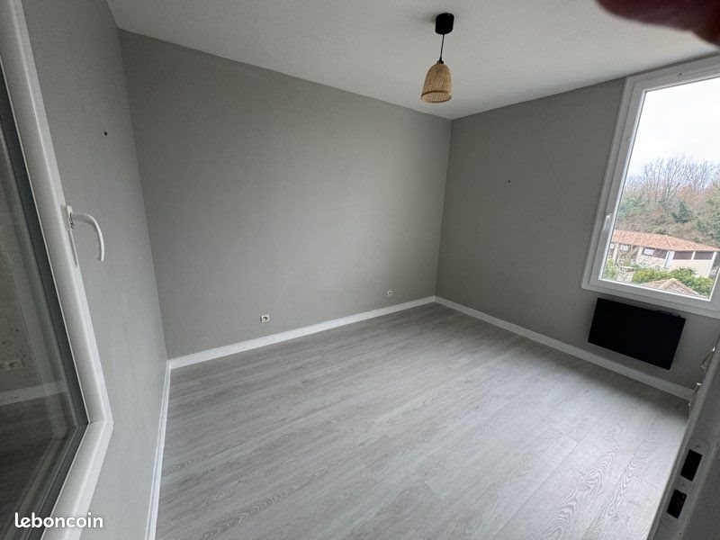 Appartement à louer, 28m², Angoulême