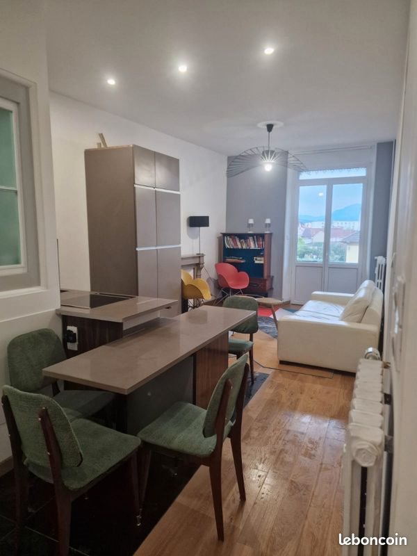 Appartement à louer, 55m², Aix-les-Bains