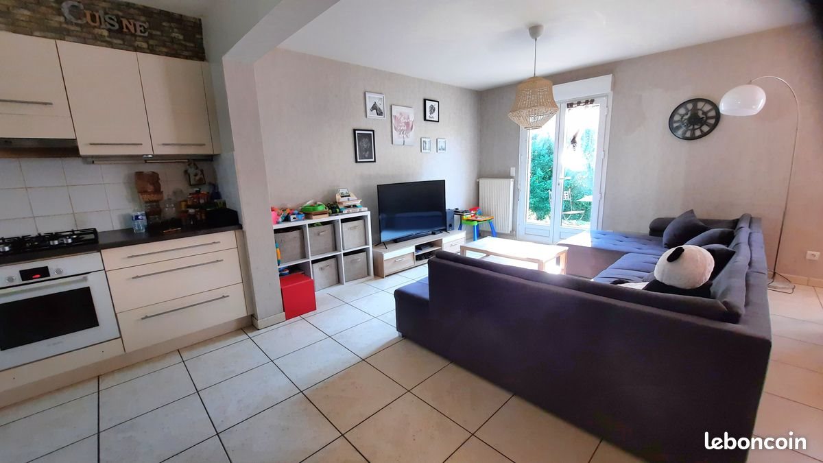 Maison à vendre, 96m², Lons-le-Saunier