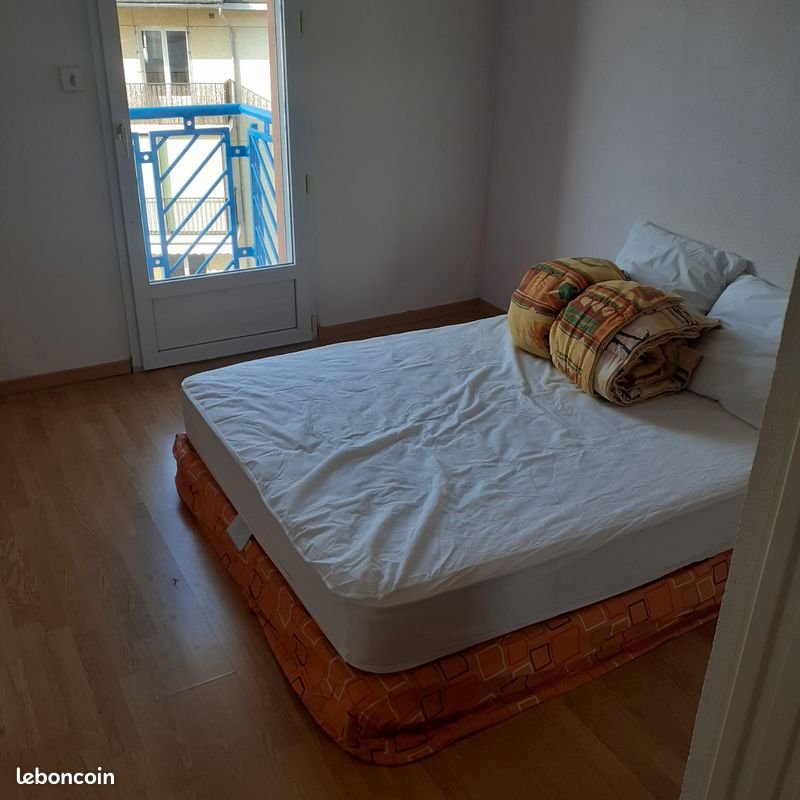 Appartement à louer, 80m², Espalion
