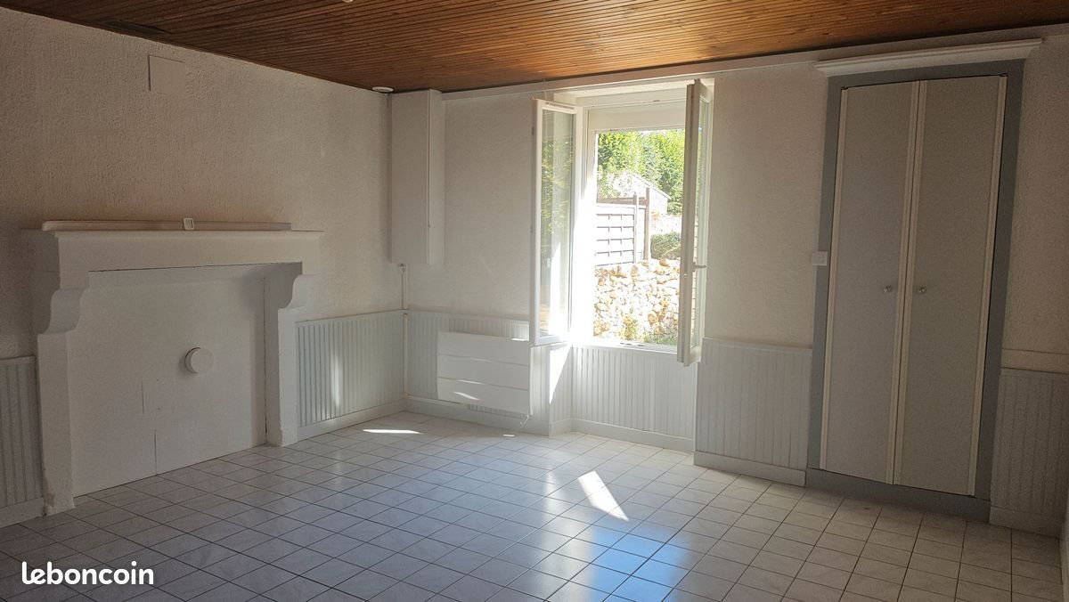 Maison à louer, 66m², Fressines