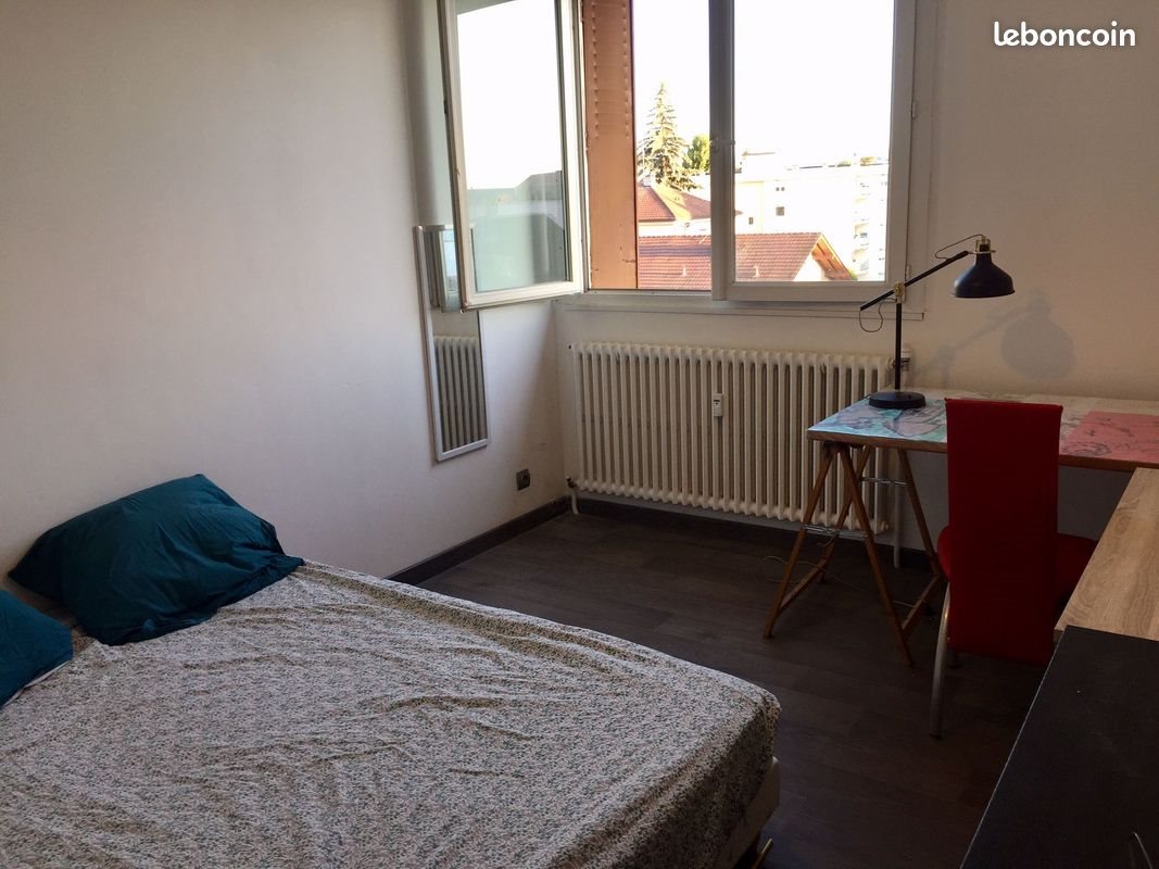 Appartement à louer, 40m², Ville-la-Grand