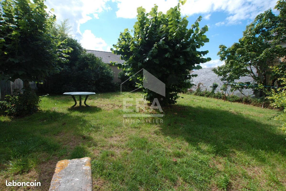 Appartement à louer, 45m², Salignac-Eyvigues