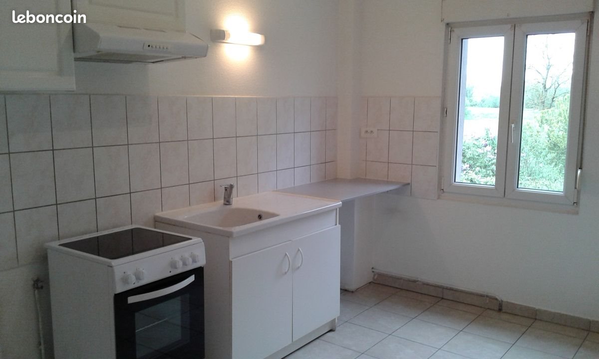 Appartement à louer, 59m², Montreux-Château