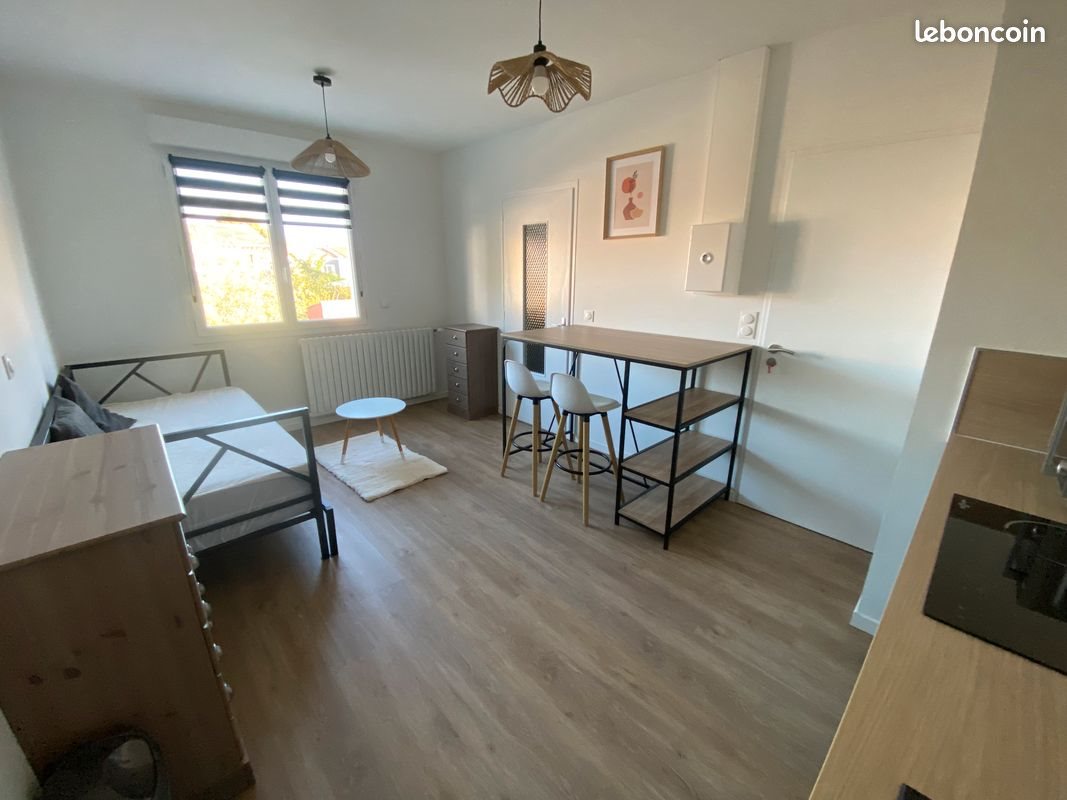 Appartement à louer, 18m², La Roche-sur-Yon