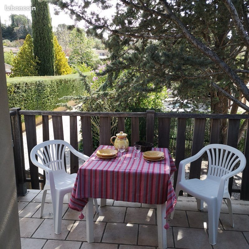 Appartement à louer, 27m², Gréoux-les-Bains