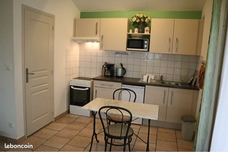 Appartement à louer, 27m², Gréoux-les-Bains