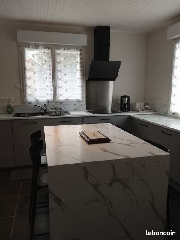 Maison à vendre, NaNm², Guern