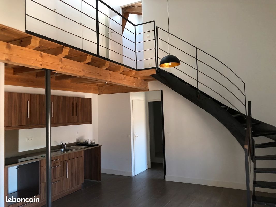 Appartement à louer, 60m², Millery