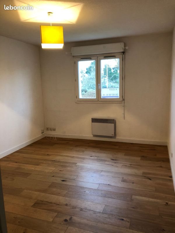 Appartement à louer, 19m², Pessac