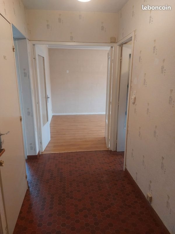 Appartement à louer, 47m², Unieux