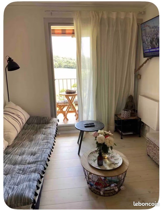 Appartement à louer, 29m², Carqueiranne