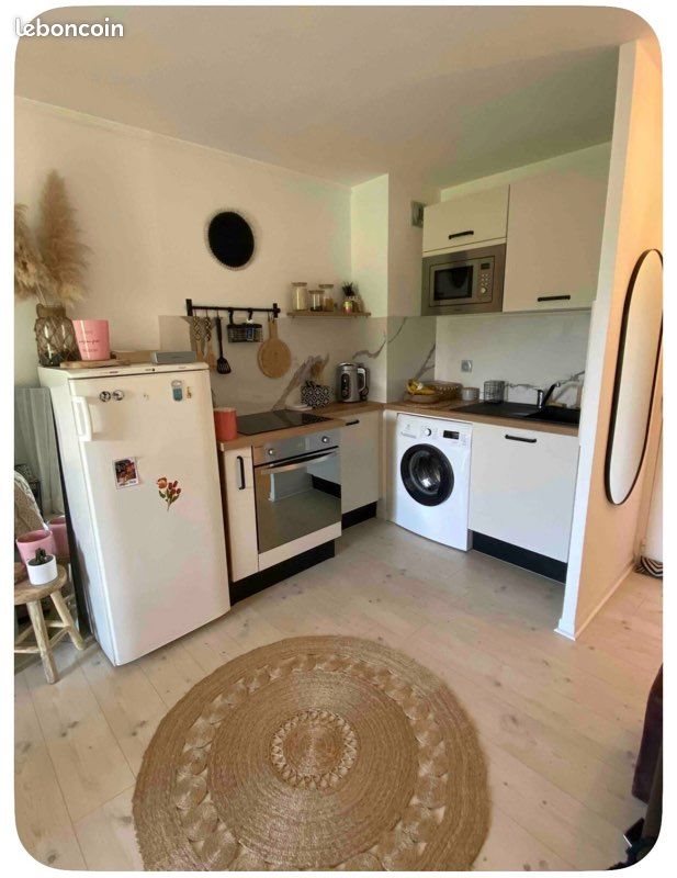 Appartement à louer, 29m², Carqueiranne