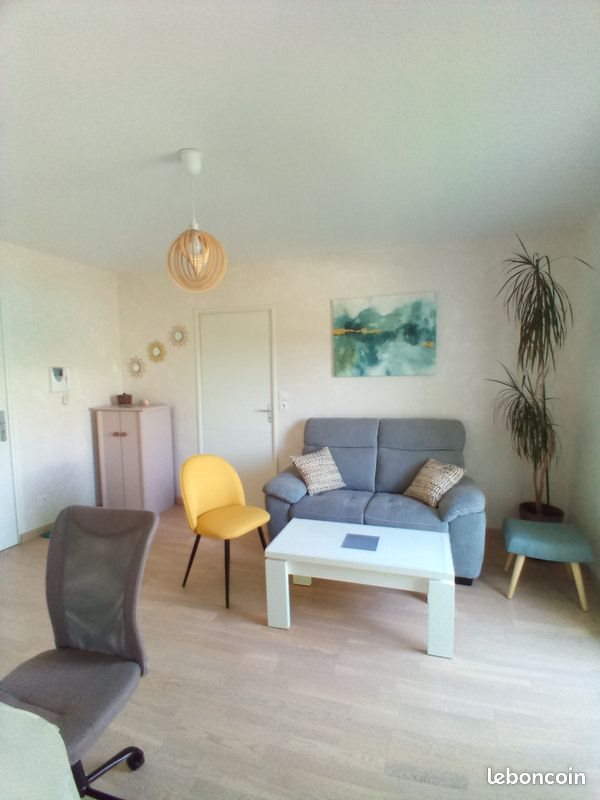 Appartement à louer, 41m², Saint-Priest
