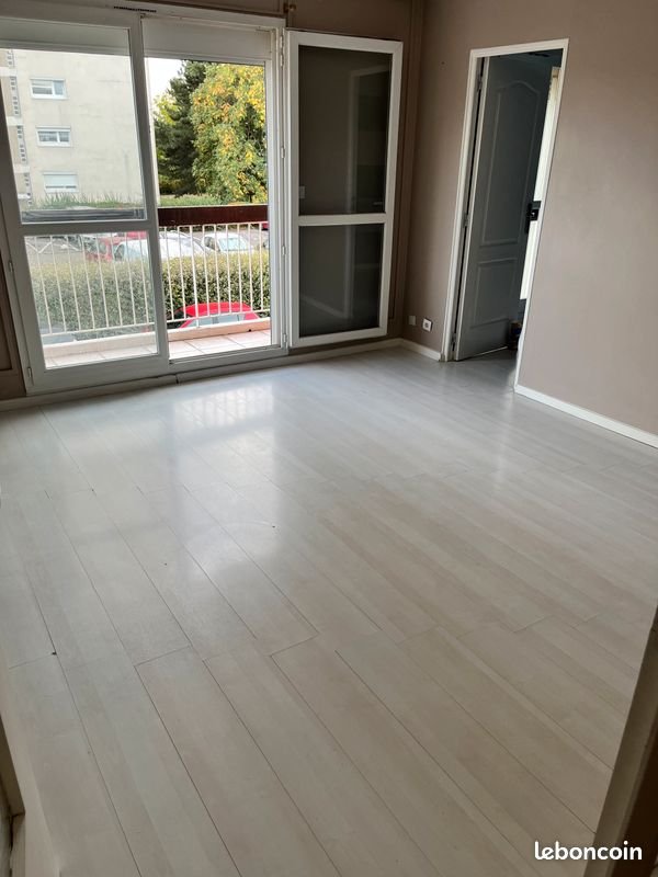 Appartement à louer, 82m², Saint-Fons