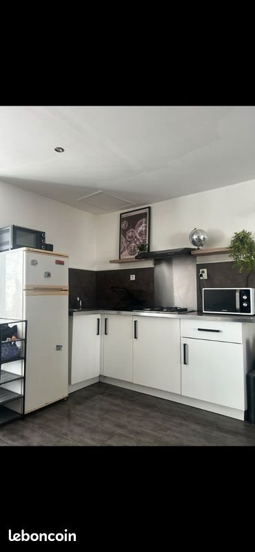 Maison à louer, 35m², Bury