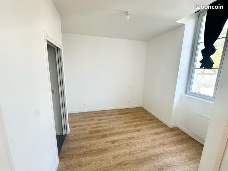 Appartement à louer, 45m², Châtel-Guyon