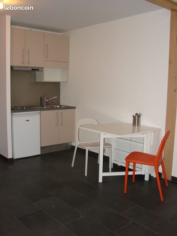 Appartement à louer, 23m², Clamart