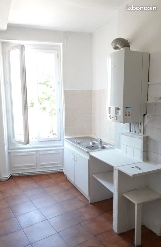 Appartement à louer, 92m², Saint-Étienne