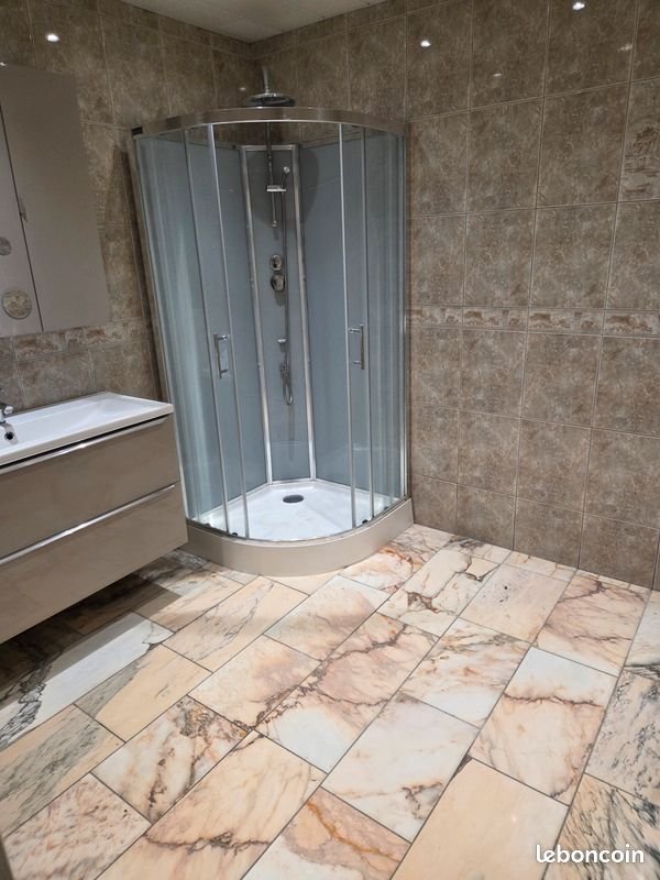 Appartement à louer, 66m², Mont-Saint-Martin