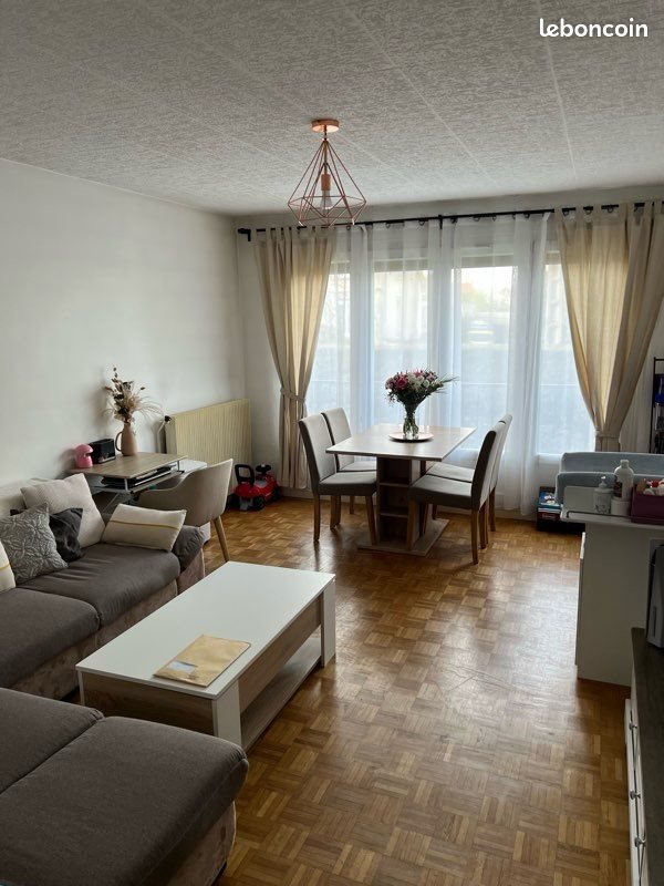 Appartement à louer, 70m², Livry-Gargan