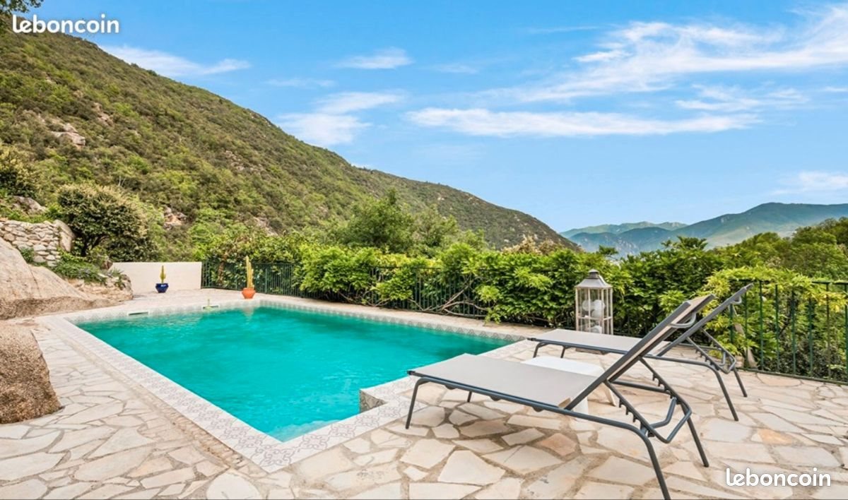 Maison à vendre, 240m², Corsavy