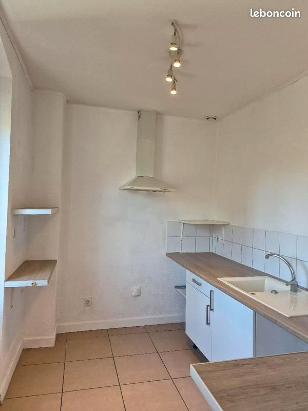 Appartement à louer, 43m², Le Boulou