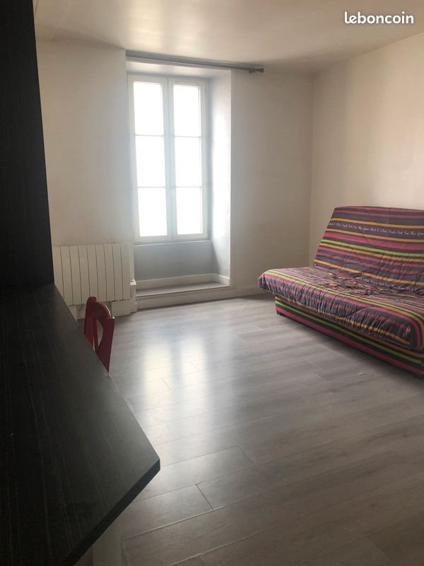 Appartement à louer, 21m², Saint-Laurent-sur-Sèvre
