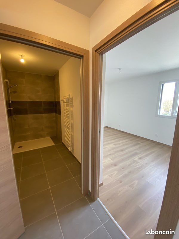 Appartement à louer, 70m², Grandfontaine