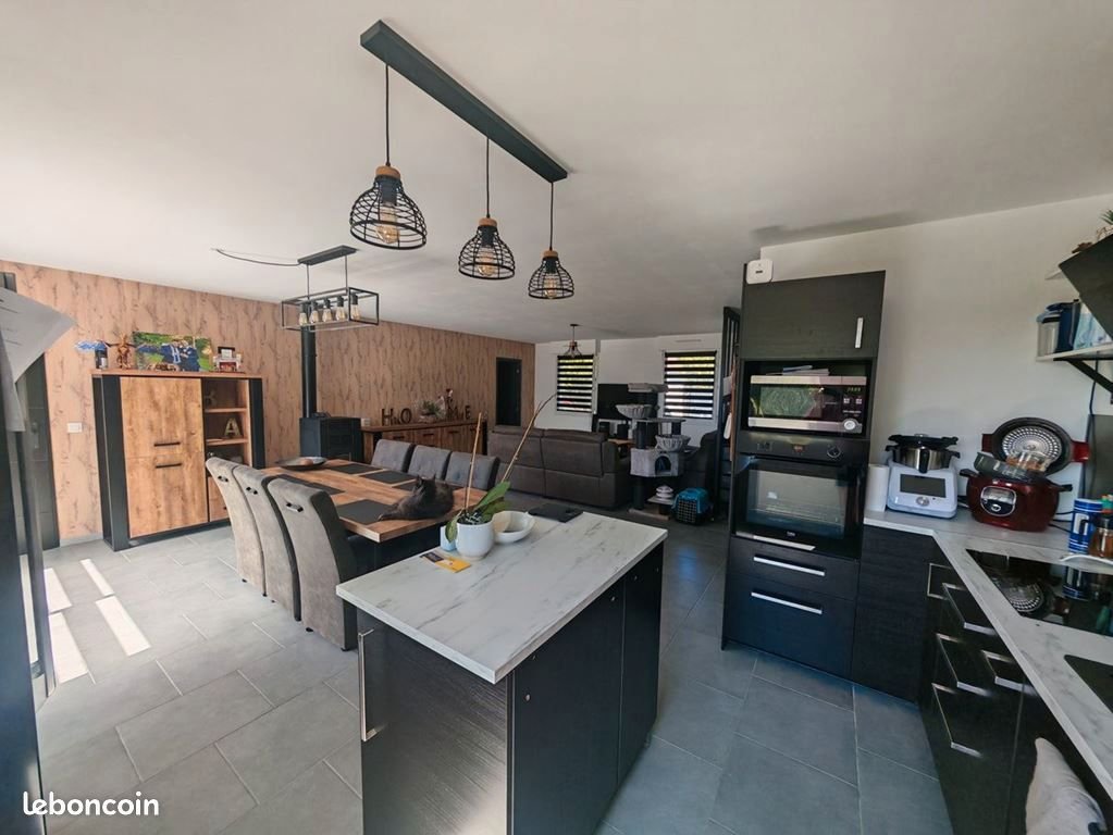 Maison à vendre, 120m², Feignies