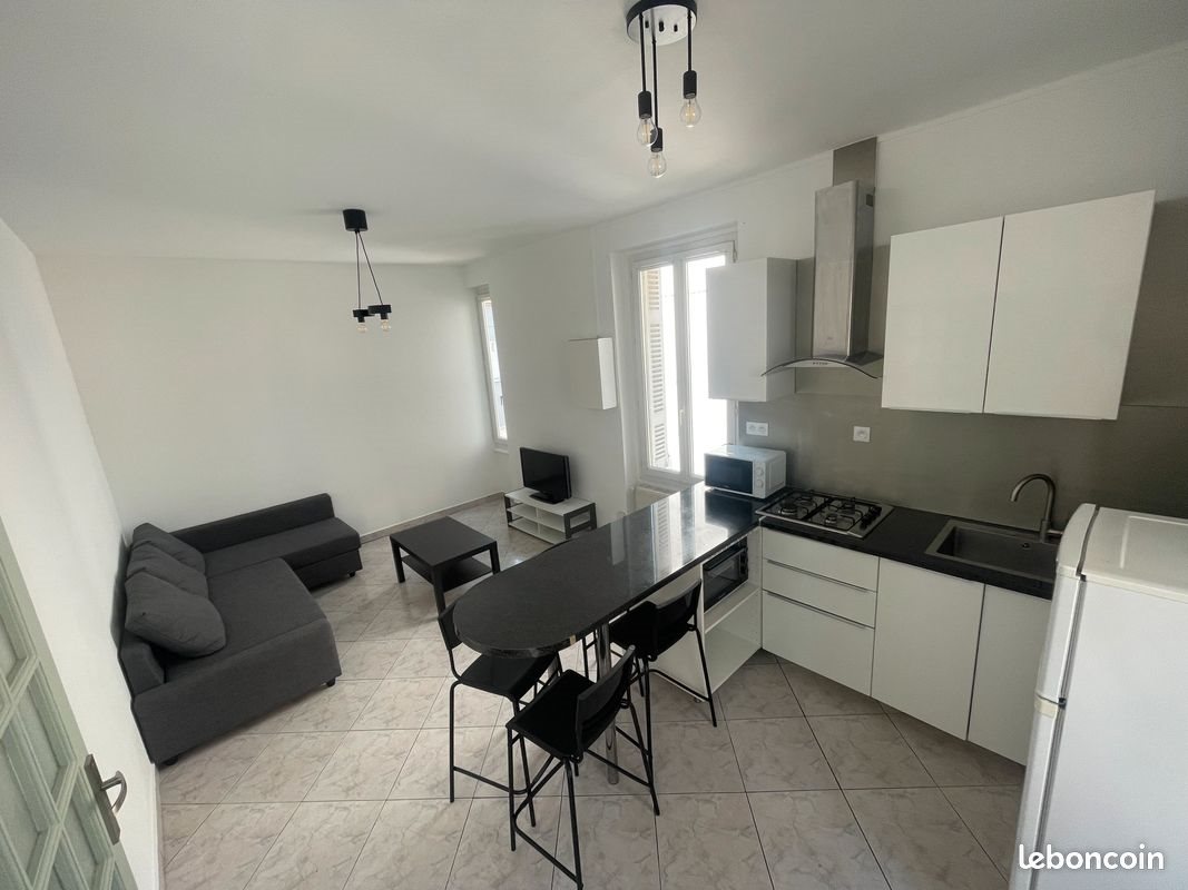 Appartement à louer, 47m², Saint-Chamond