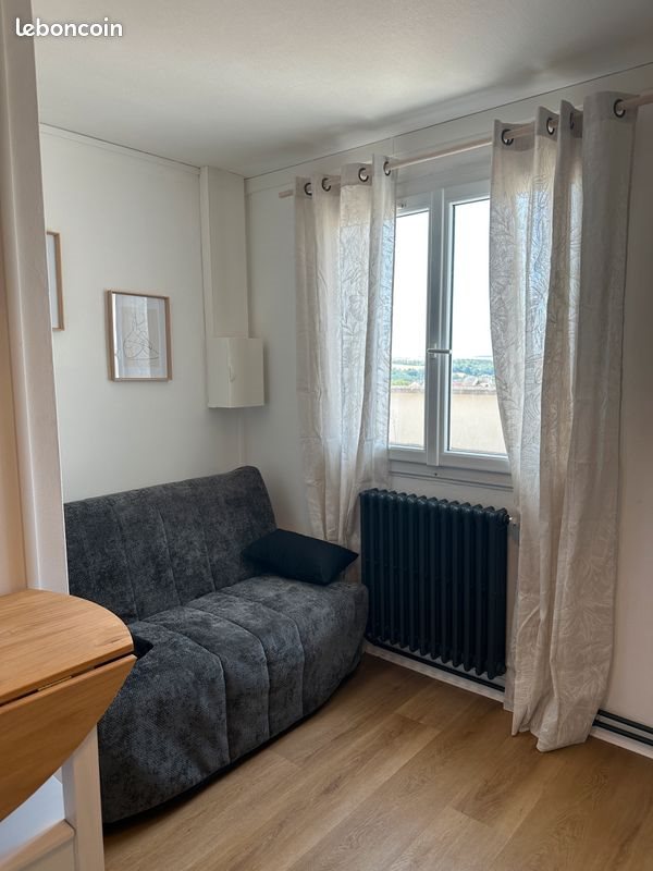Appartement à louer, 11m², Auxerre