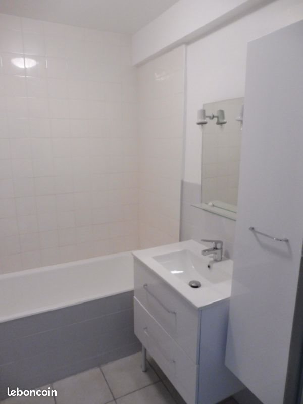 Appartement à louer, 63m², Toulon