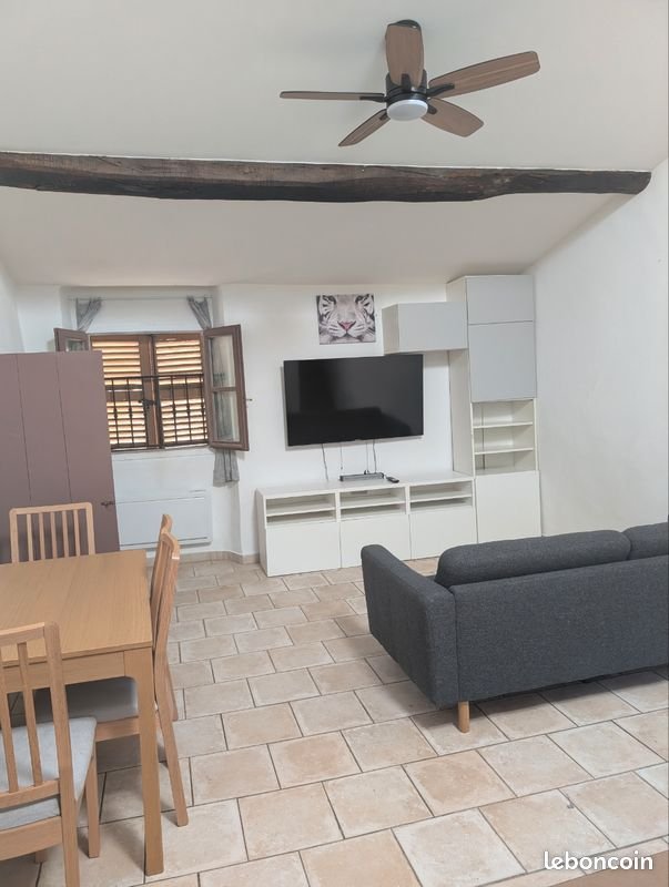Appartement à louer, 45m², Salernes