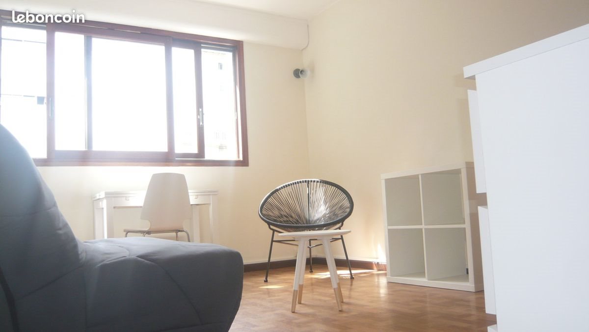 Appartement à louer, 22m², Pau