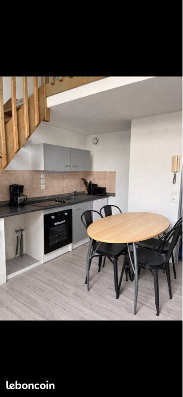 Appartement à louer, 35m², Epron