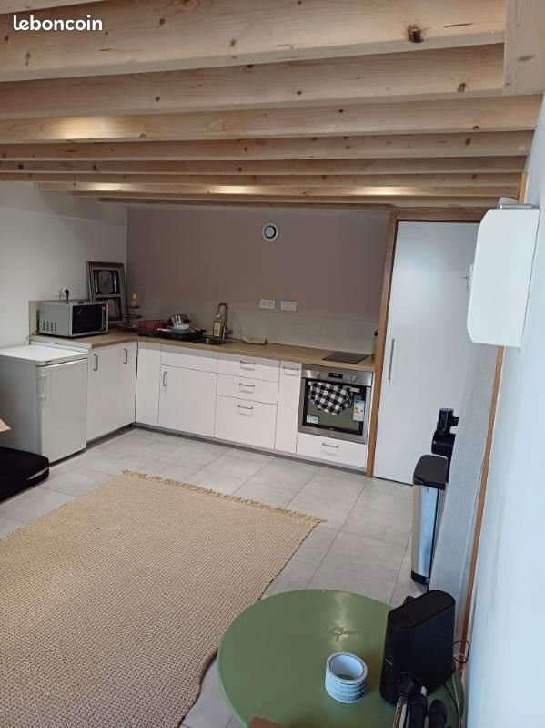 Appartement à louer, 38m², Belleville