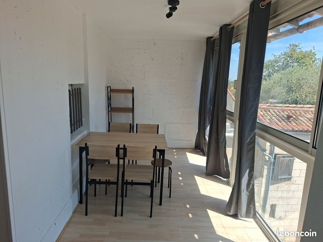 Appartement à louer, 52m², Angoulême