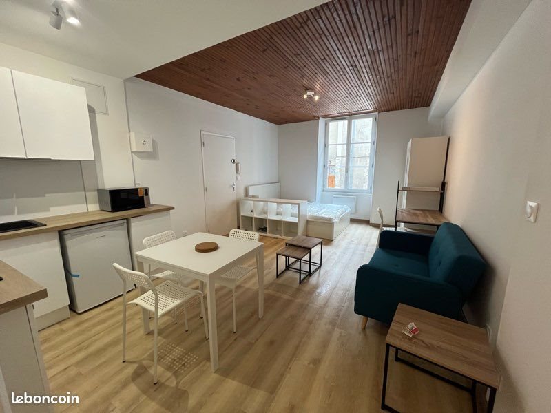 Appartement à louer, 25m², Orléans
