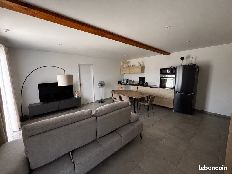 Maison à louer, 70m², Marennes